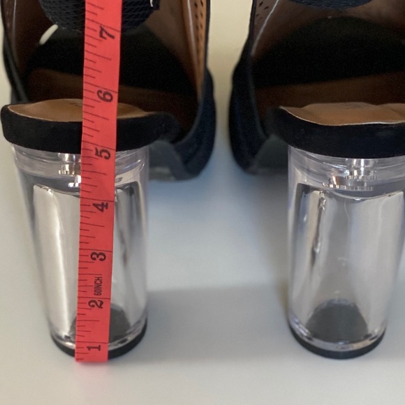 Clear block heel - Picture 3 of 10